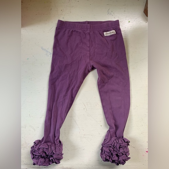 Island Girl and sew sassy ruffle pants - Picture 7 of 9